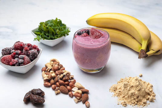  YOUR GUIDE TO MAKING THE BEST WEIGHT LOSS SMOOTHIES